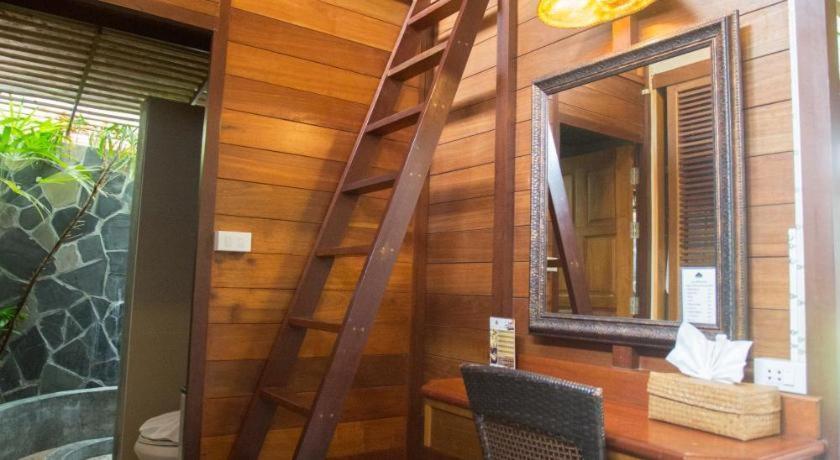סוראט תאני 100 Islands Resort & Spa מראה חיצוני תמונה