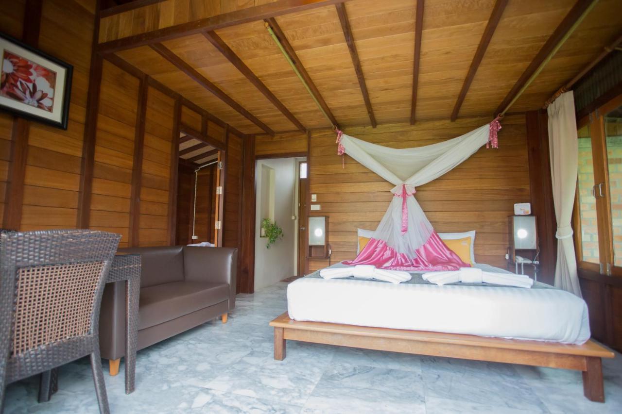 סוראט תאני 100 Islands Resort & Spa מראה חיצוני תמונה